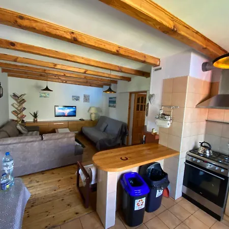 Dom Pod Jablonia * شترار يوخه