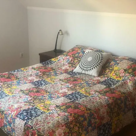 Dom Pod Jablonia بيت للعطل *