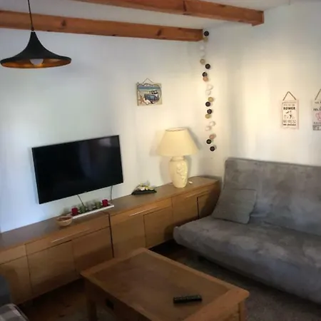 بيت للعطل Dom Pod Jablonia *